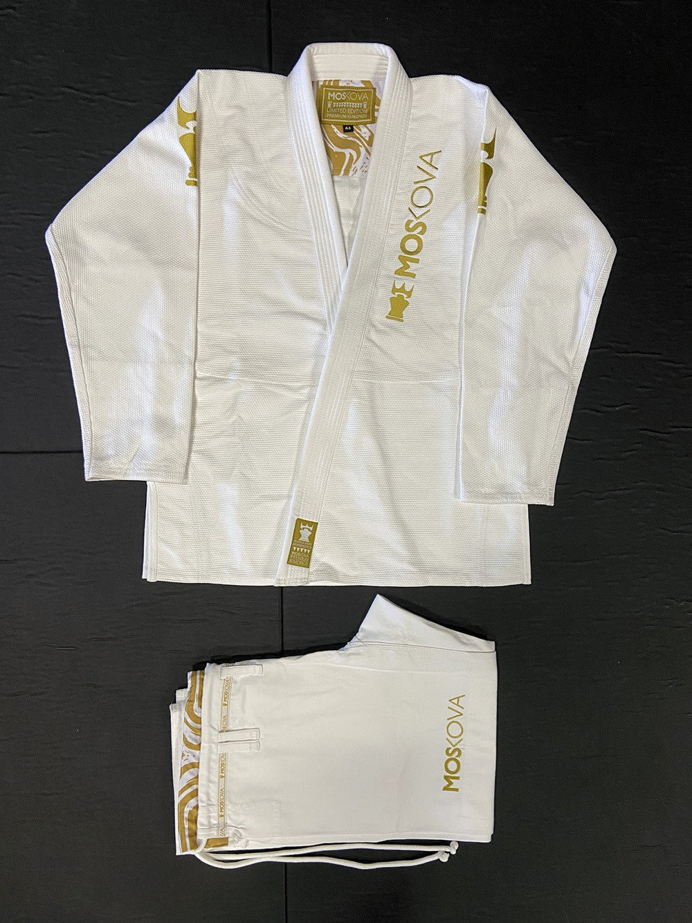 LIMITED EDITION GI MARBLE GOLD WHITE 2024