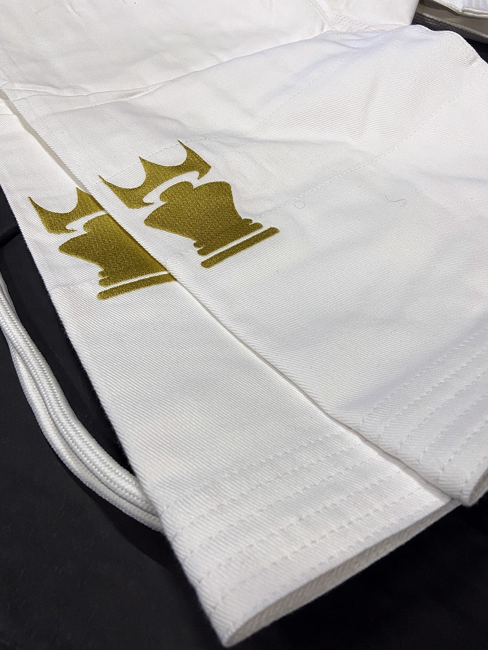 LIMITED EDITION GI MARBLE GOLD WHITE 2024