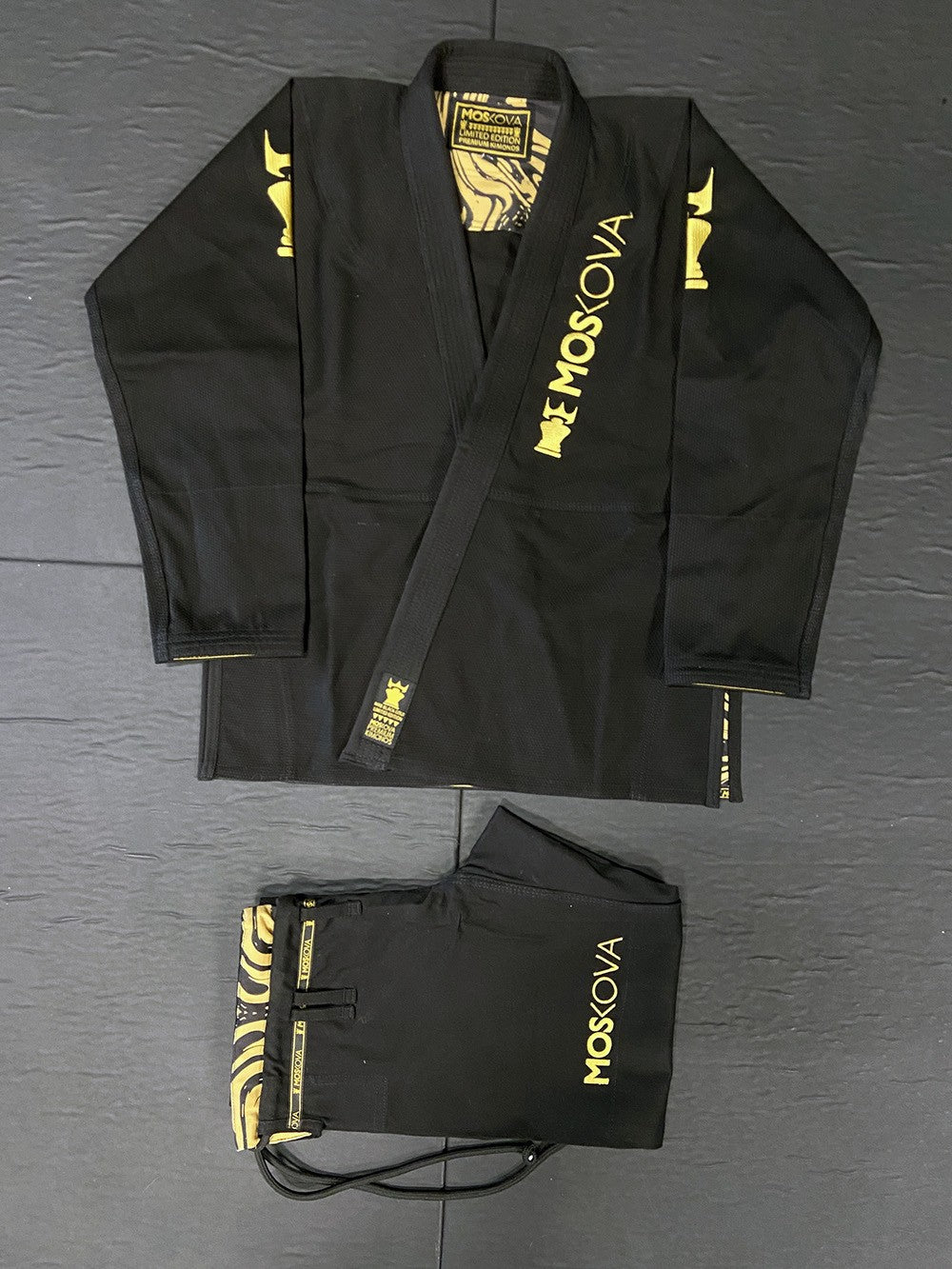 LIMITED EDITION GI MARBLE GOLD BLACK 2024